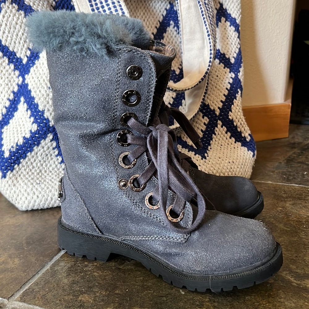 Size 6 BearPaw Fleece Lined Boots (used)